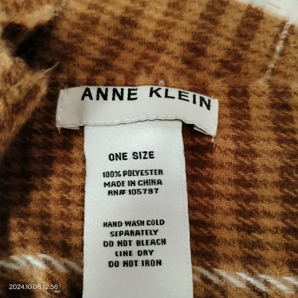Anne Klein anne klein